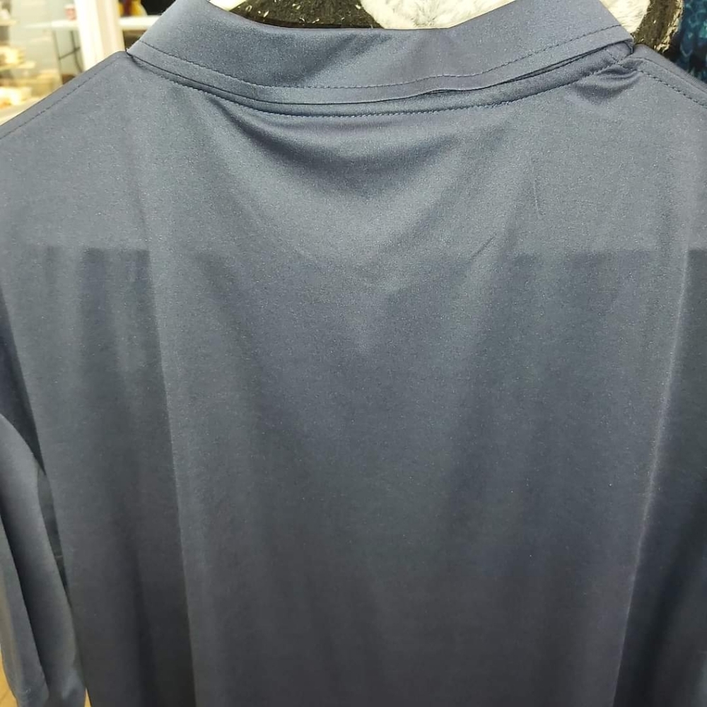 💢SOLD💢Men's Short Sleeve Dress Shirt - Picture 4 of 6